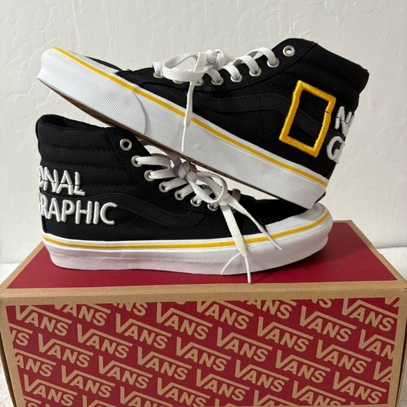 Vans Sk8-Hi National Geographic Size 7 Men’s 8.5 Women’s Pre-Owned - Picture 2 of 6